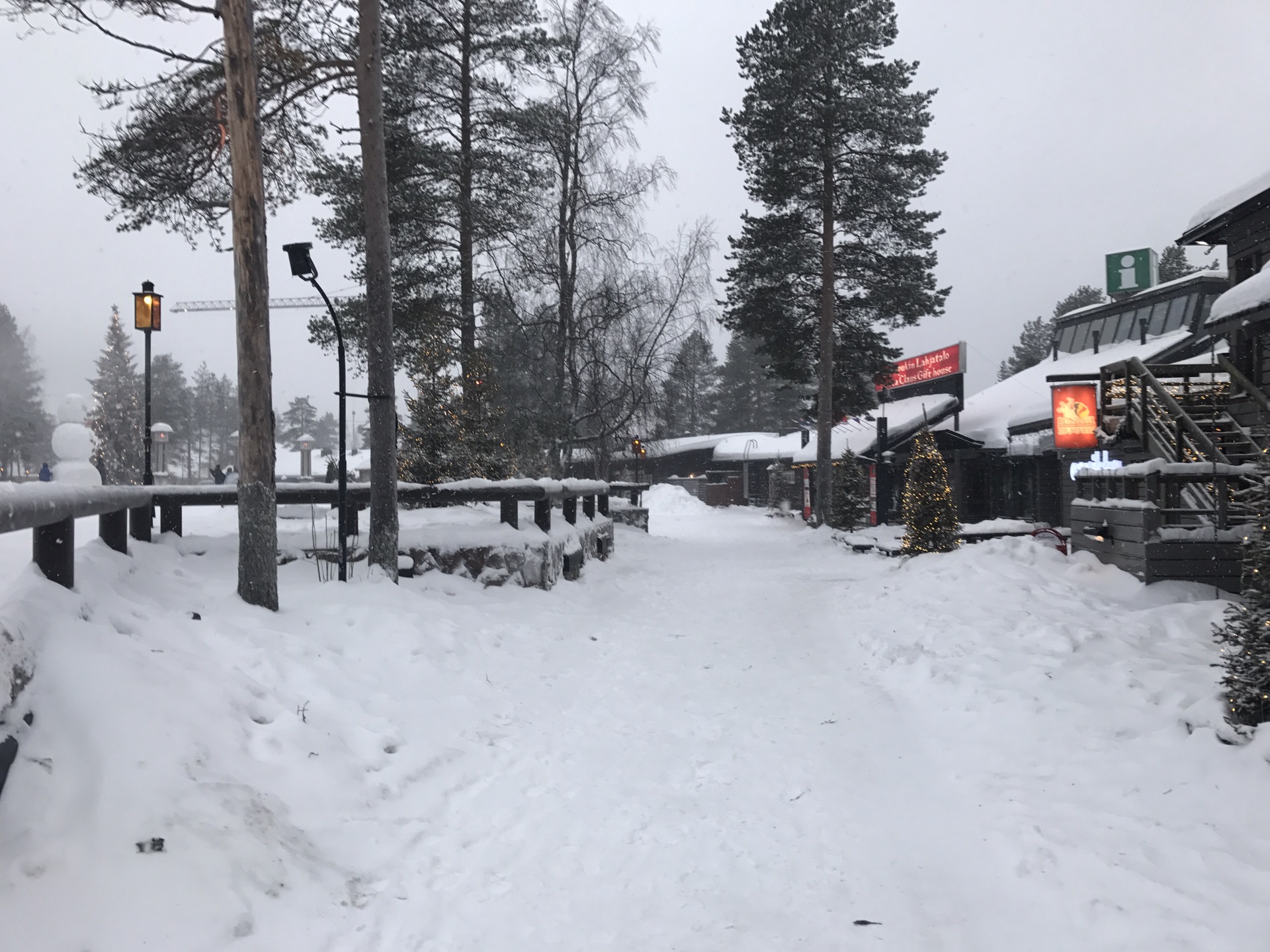 风雪交加睁不开眼