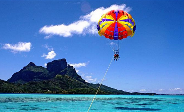 在巴厘岛或马尔代夫拍婚纱照费用