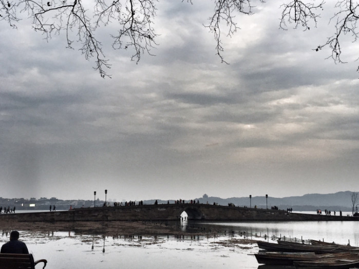 失恋!心情不好,精神压力过大,一个人想出去散散