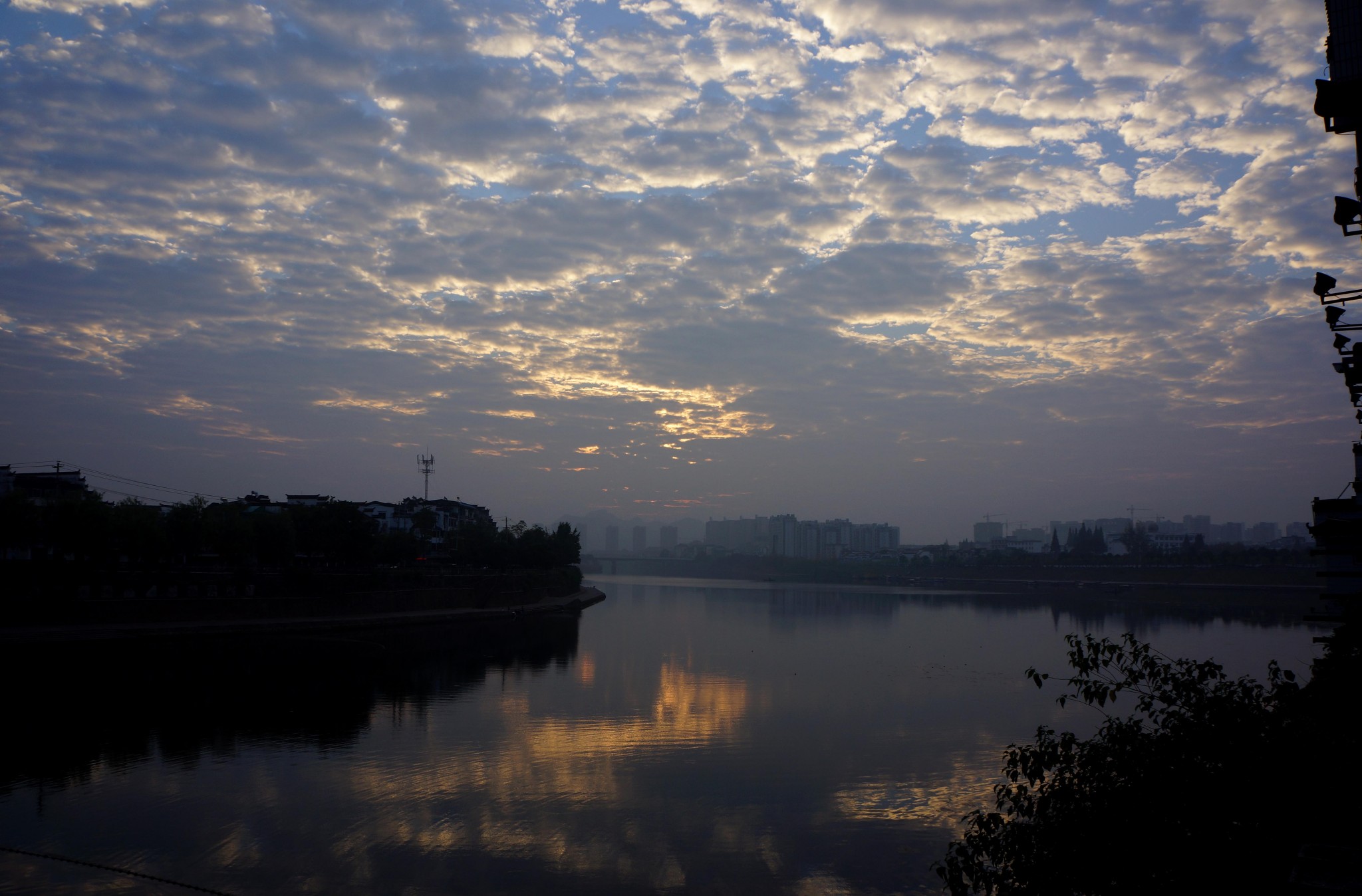 黄山宏村西递旅游_宏村 旅游收入(2)