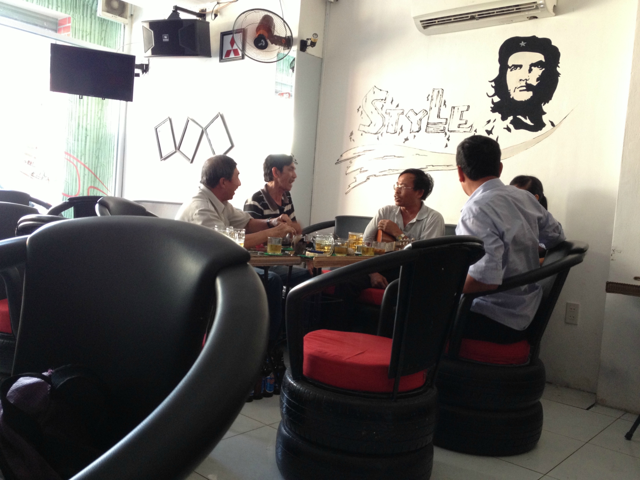 要生活费表情包_越南人均生活费