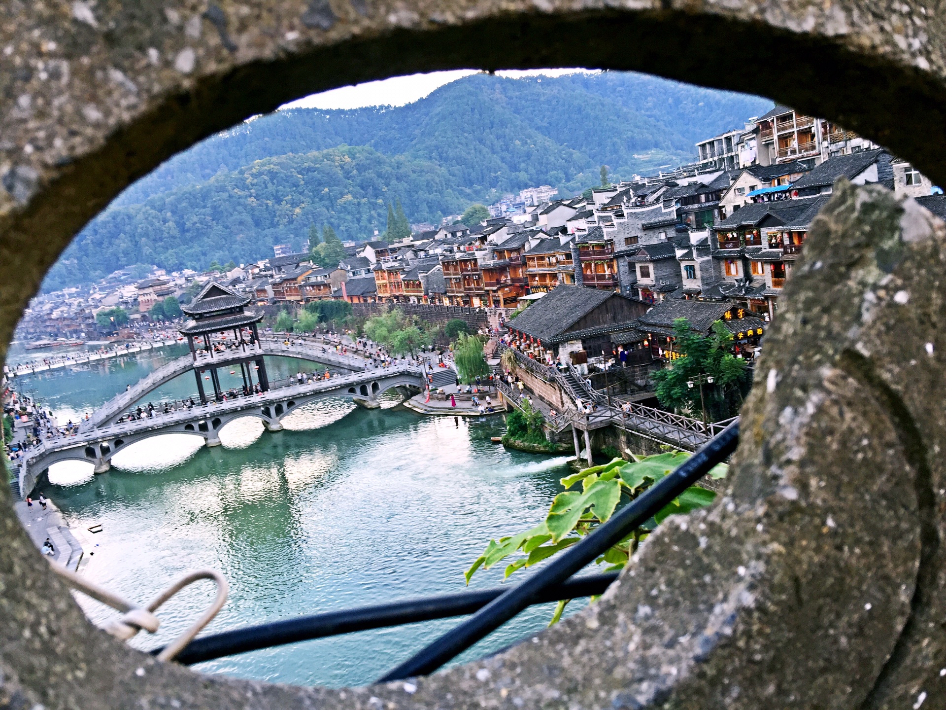 凤凰古城