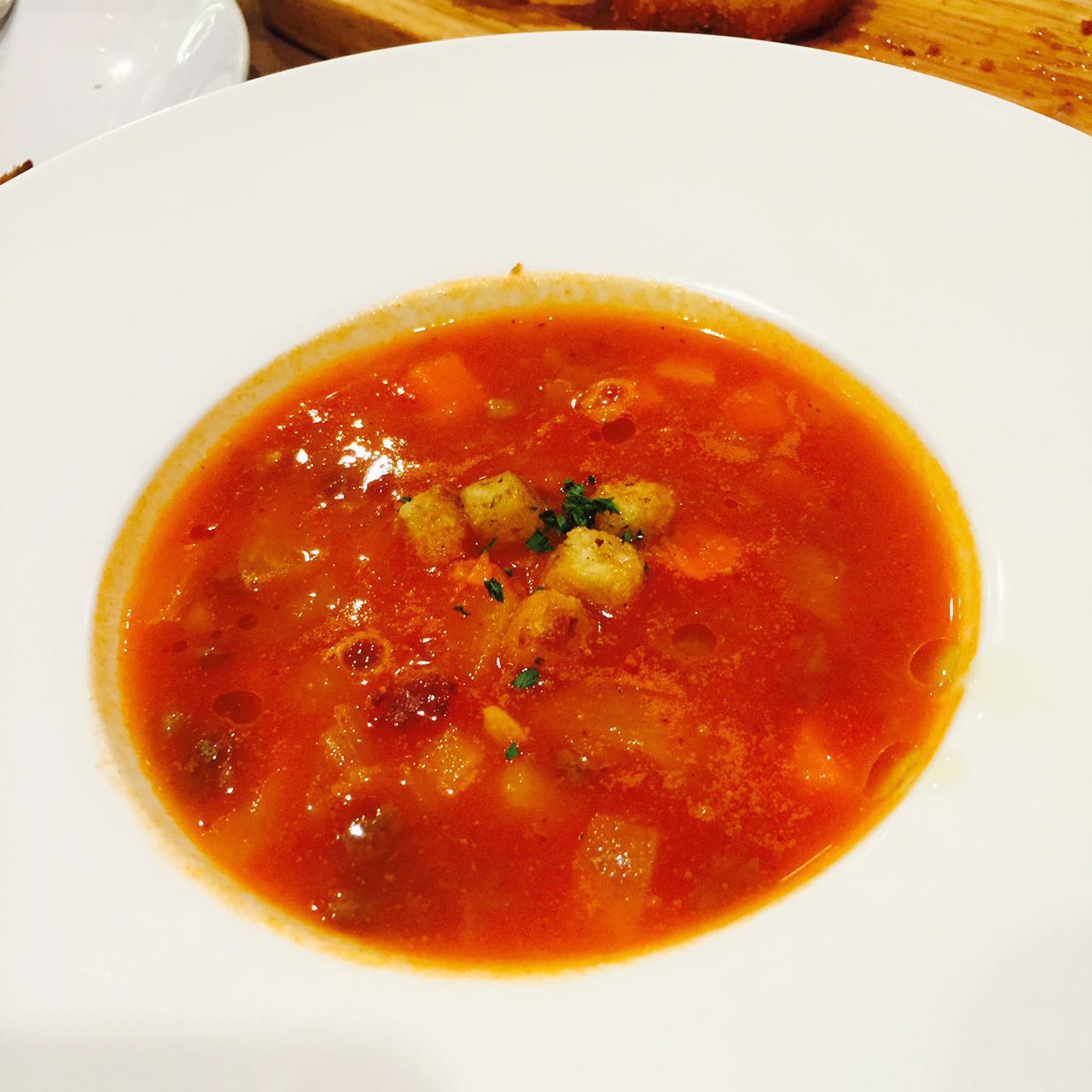 祖母的厨房_祖母的厨房人均消费