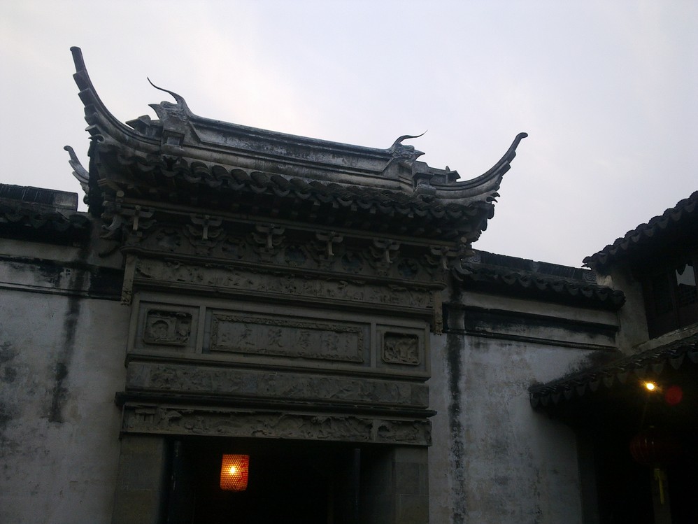 石屏有多少人口_石屏豆腐图片(3)