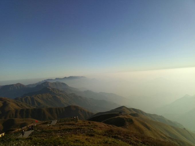 怎么看山上温度 wKgBZ1n6hC-AZbZ7AAcCZLJCJ6g65.jpeg?imageView2%2F2%2Fw%2F680%2Fq%2F90%7CimageMogr2%2Fstrip%2Fquality%2F90