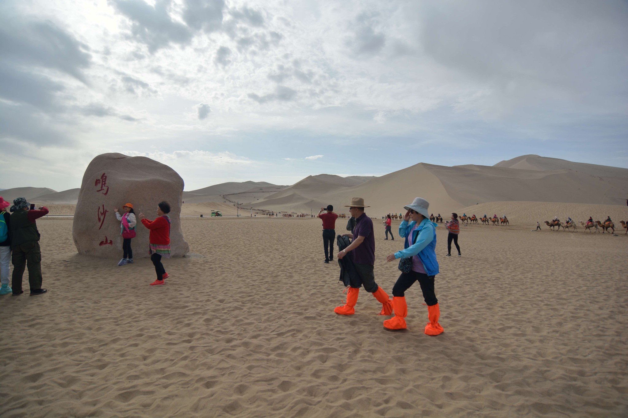 wKgBZ1nGt8yAV1XlAAeV0V4sf1E22.jpeg?imageView2%2F2%2Fw%2F680%2Fq%2F90