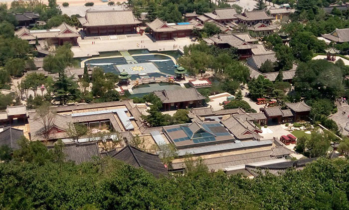 地道西安人教你过五关斩六将，打卡真正的兵马俑！