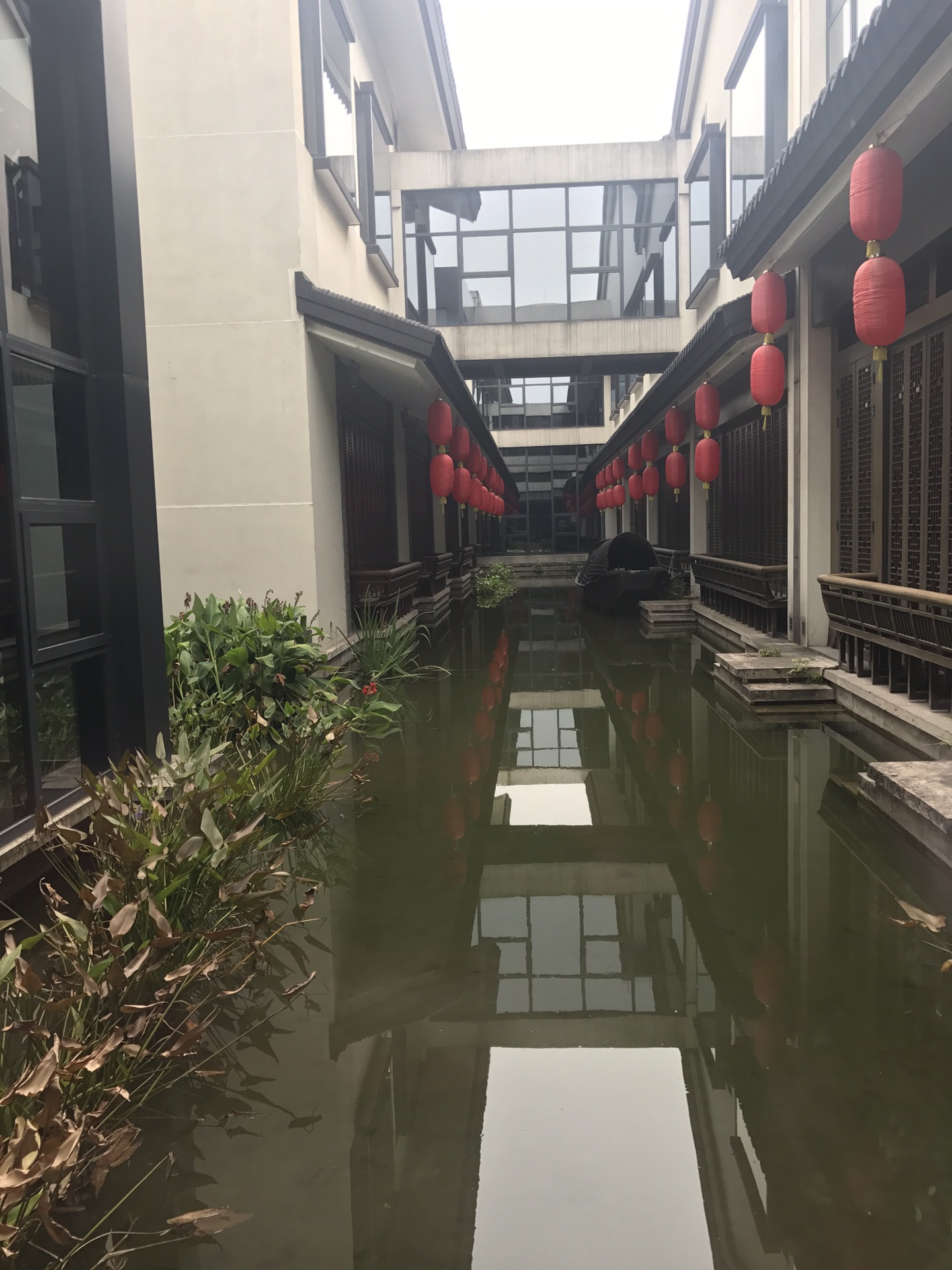 小绍兴人均_绍兴小师爷图片(2)