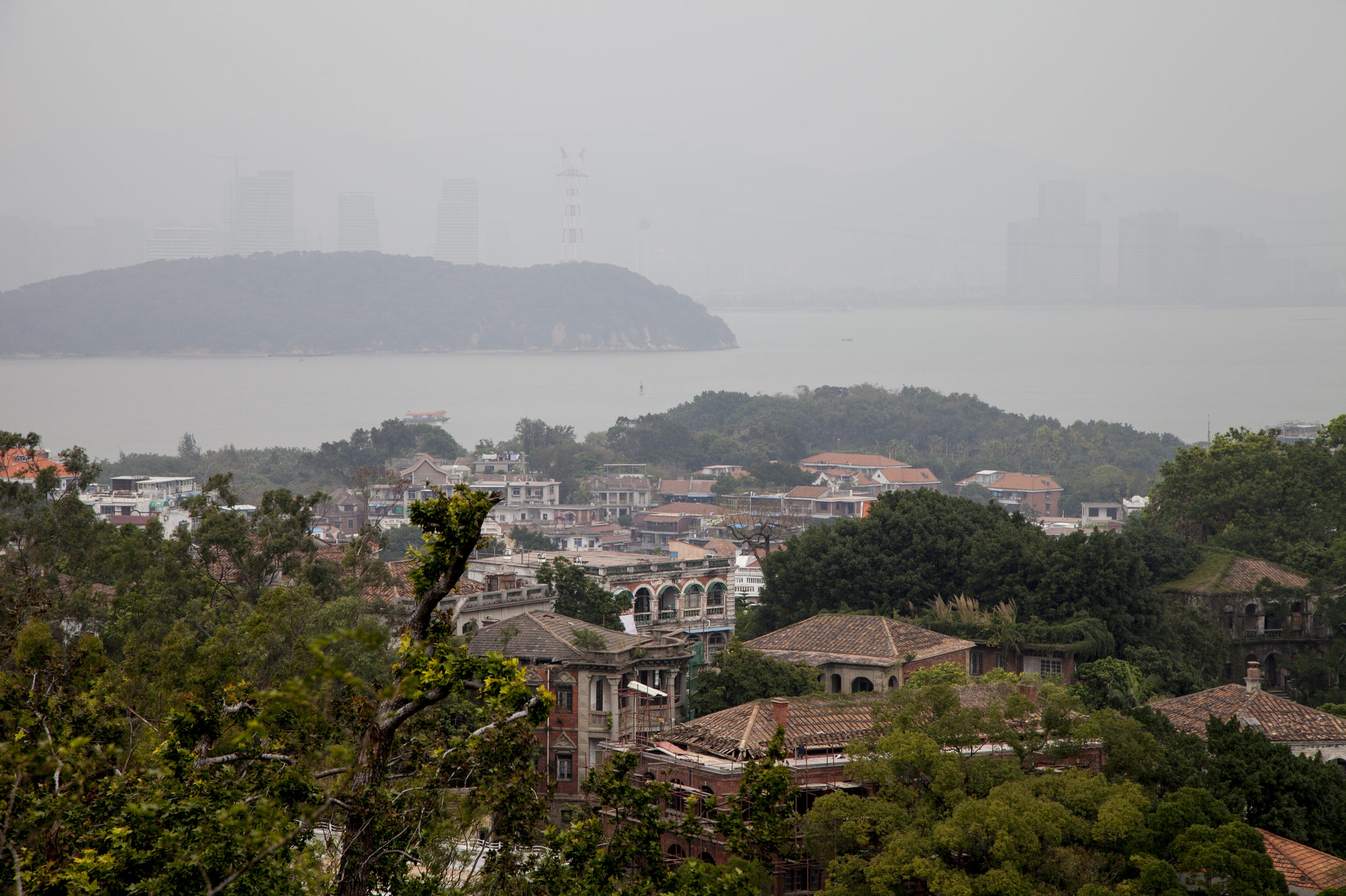 南靖县有多少人口_福建南靖这座土楼太神奇 十八个门三口水井,曾有四百多人(3)