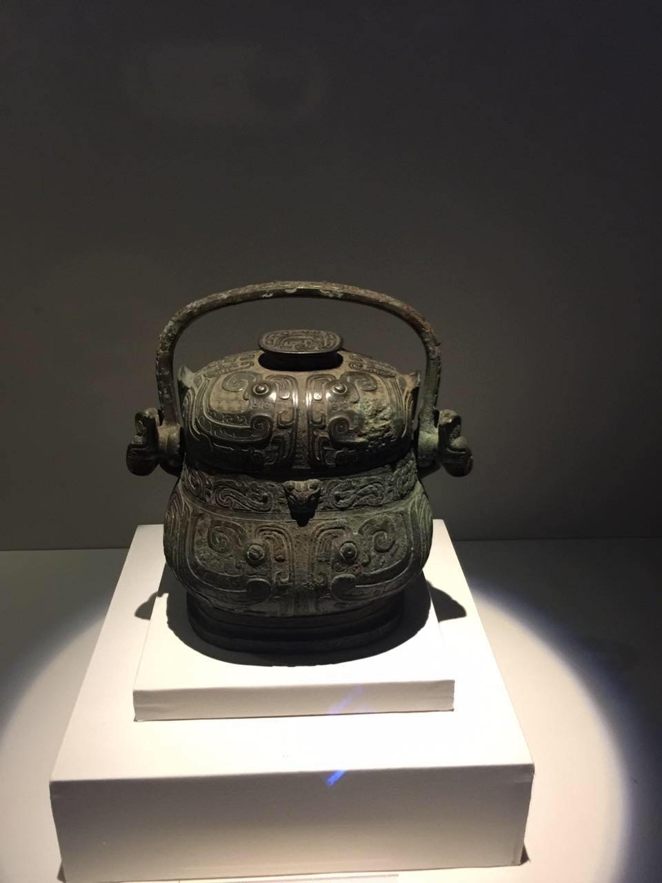 清什么什么袖的成语_成语故事图片(3)