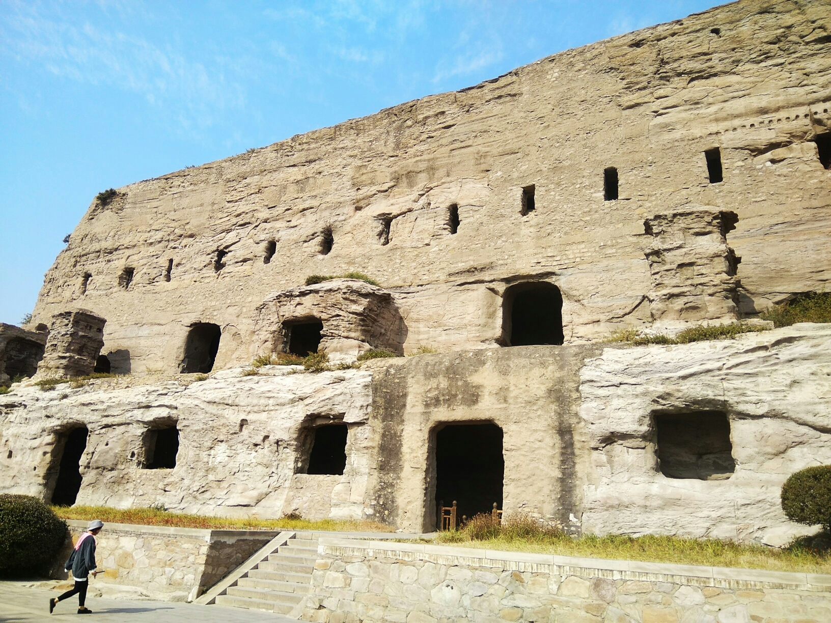 wKgBZ1nnM8KAGM9-AB3CUGz1ym412.jpeg?imageView2%2F2%2Fw%2F600%2Fh%2F600%2Fq%2F90