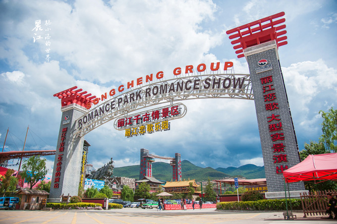 gdp增速_2018年丽江市gdp(2)