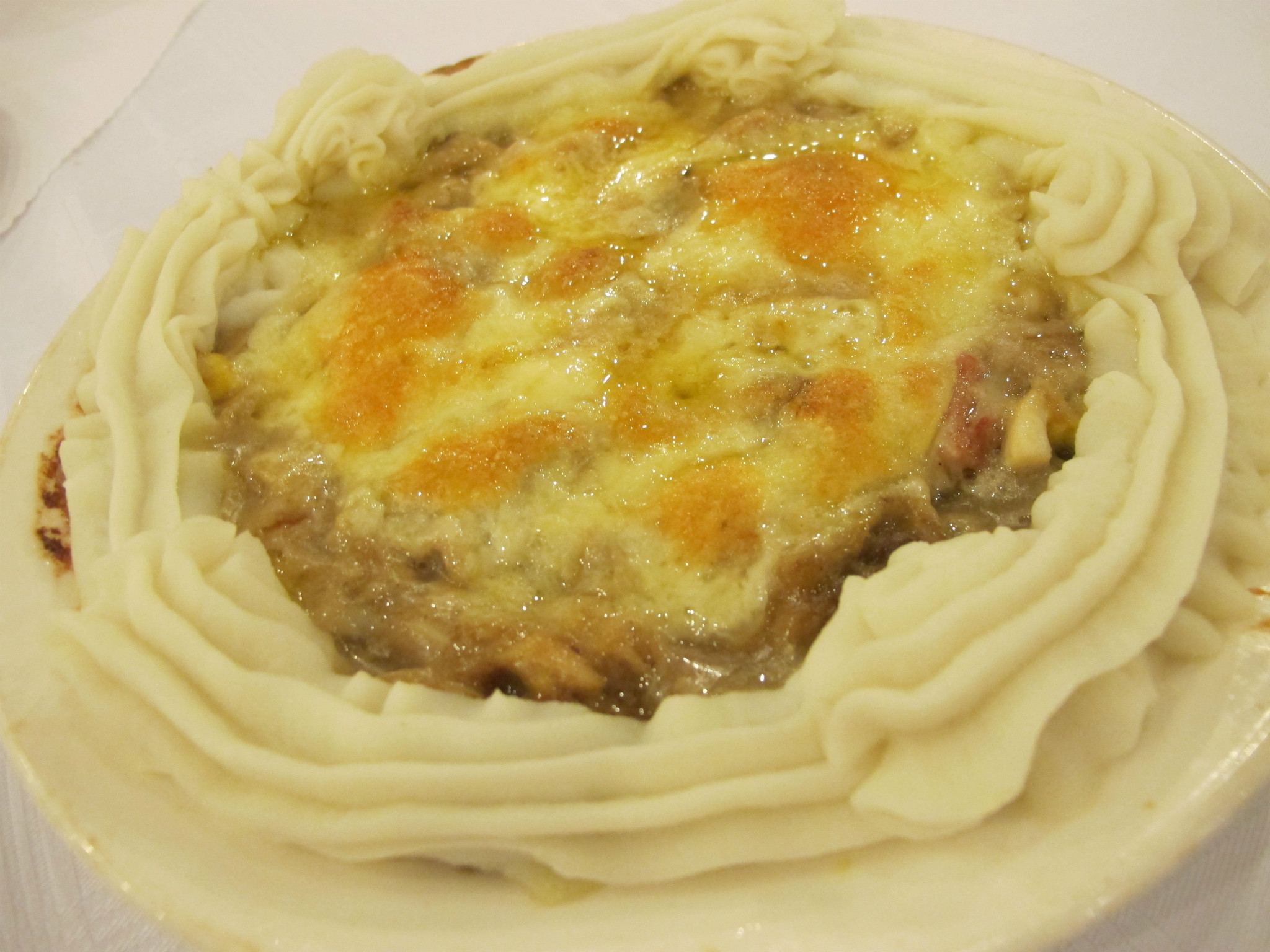 起士林人均_北戴河起士林大饭店