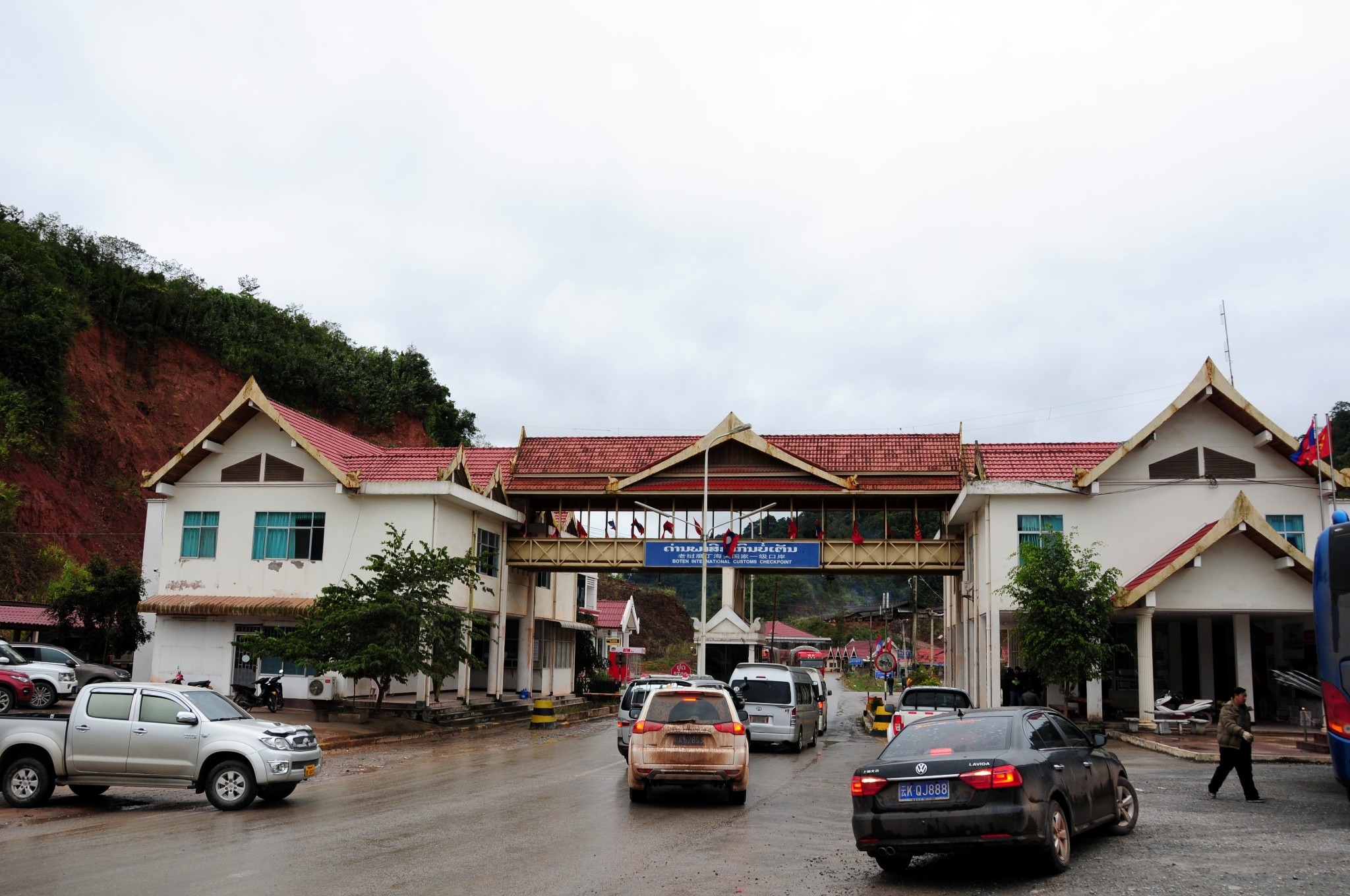 wKgBs1bcDm2AJffEAAiXWUaf4qg90.jpeg?imageView2%2F2%2Fw%2F680%2Fq%2F90%7CimageMogr2%2Fstrip%2Fquality%2F90