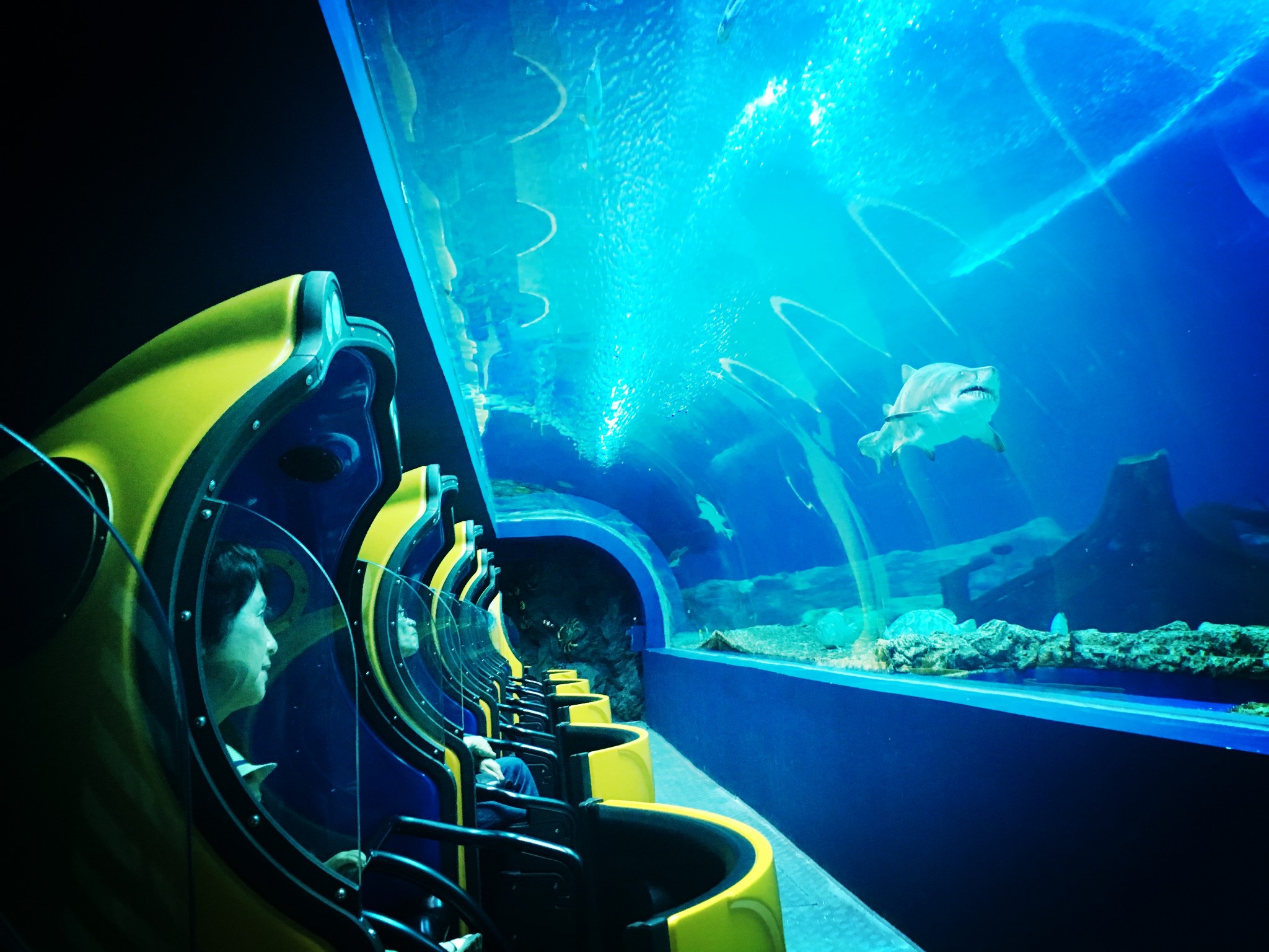 wKgBs1deJ0yACc1MAAggJv8rBcQ40.jpeg?imageView2%2F2%2Fw%2F600%2Fh%2F600%2Fq%2F90%7Cimageslim