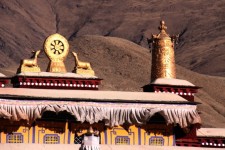 昌珠寺系吐蕃时期第一批兴建的佛教寺庙之一 昌珠寺系吐蕃时期第一批兴建的佛教寺庙之一