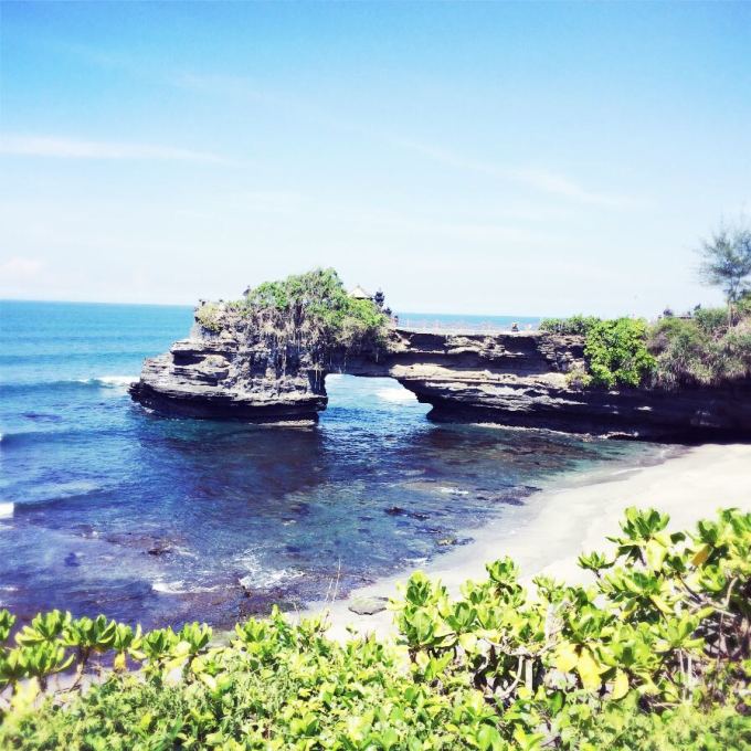 巴厘岛在哪里的城市 wKgBs1ak-CyASgKdAAKhYC5ESeU01.jpeg?imageView2%2F2%2Fw%2F680%2Fq%2F90